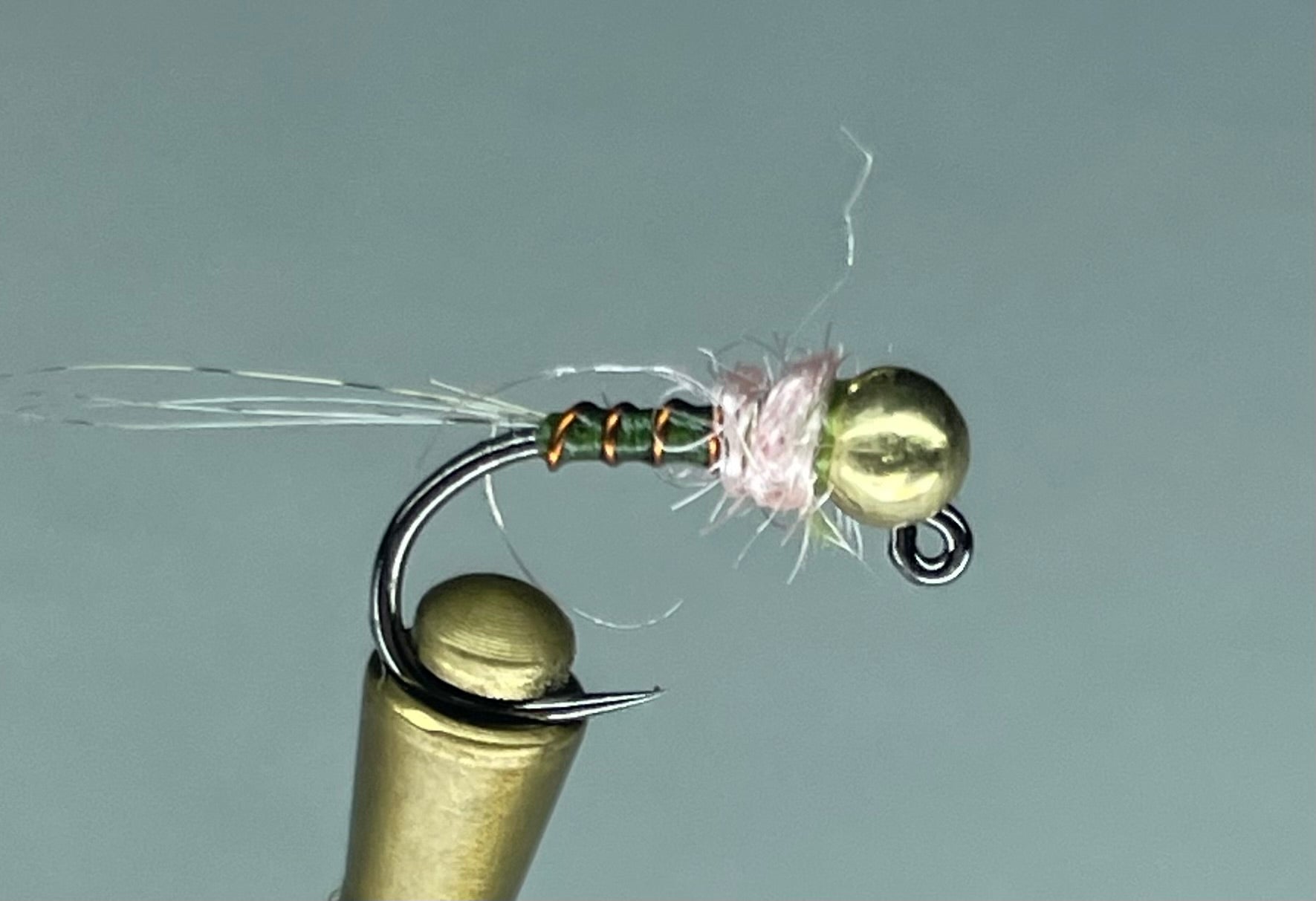 THREAD FRENCHIE (OLIVE) *TUNGSTEN*