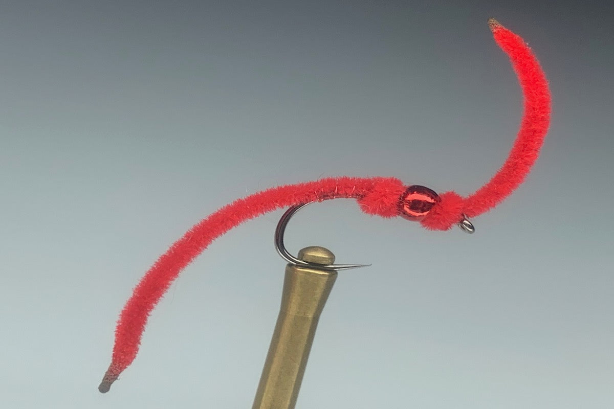 COLLARED WORM (RED) *TUNGSTEN*